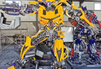 草地機器人雕塑