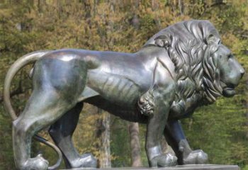 園林獅子雕塑生產(chǎn)，動物雕塑，仿真走獅雕塑定制