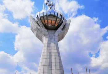 制造地球儀雕塑廠家，鋼管組合，手托地球儀雕塑制作