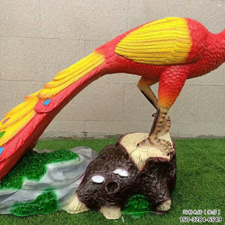 彩繪孔雀雕塑點擊，景觀雕塑，別墅仿真孔雀雕塑供求?