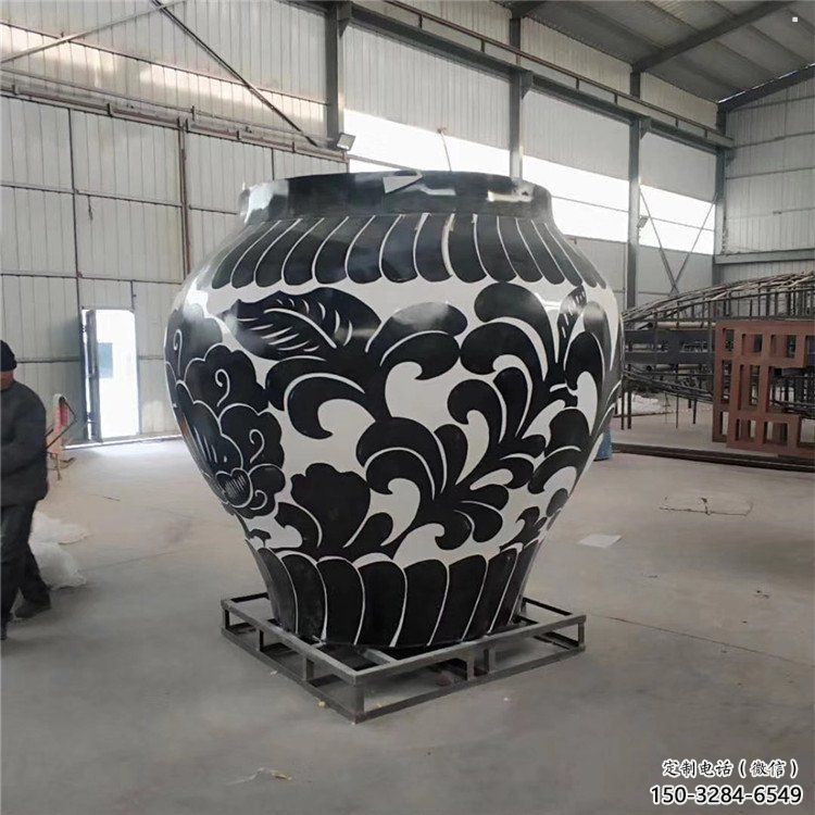 花瓶雕塑制造商，城市雕塑，玻璃鋼花瓶雕塑觀賞型