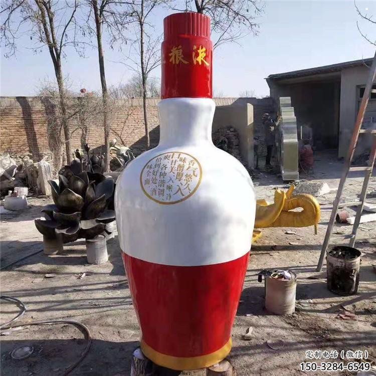 酒瓶雕塑生產，藝術雕塑，各類玻璃鋼酒瓶雕塑定制