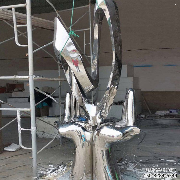 雙手雕塑定做，廣場雕塑，不銹鋼雙手雕塑廠家優選