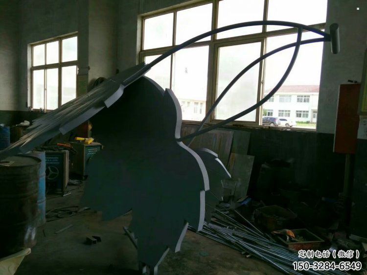楓葉雕塑承接，歐式風格，不銹鋼楓葉雕塑精選