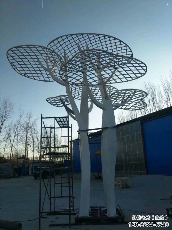 蘑菇樹雕塑定制，廣場(chǎng)系列，商場(chǎng)鏤空蘑菇樹雕塑供需