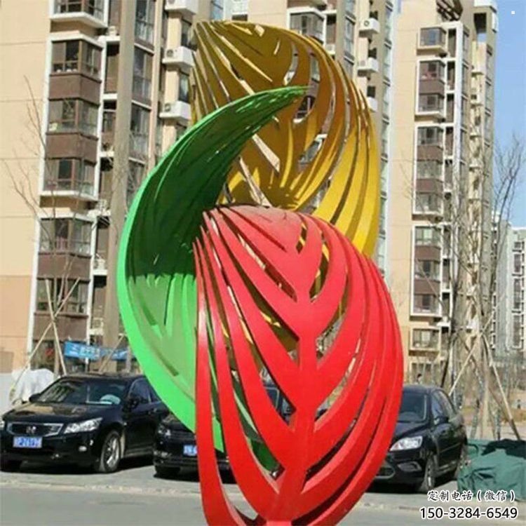 仿真樹葉雕塑制造商，小區(qū)擺件，彩繪仿真樹葉雕塑制造商