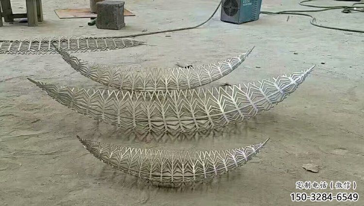 鏤空樹葉雕塑生產(chǎn)，戶外擺放，鏡面鏤空樹葉雕塑精選