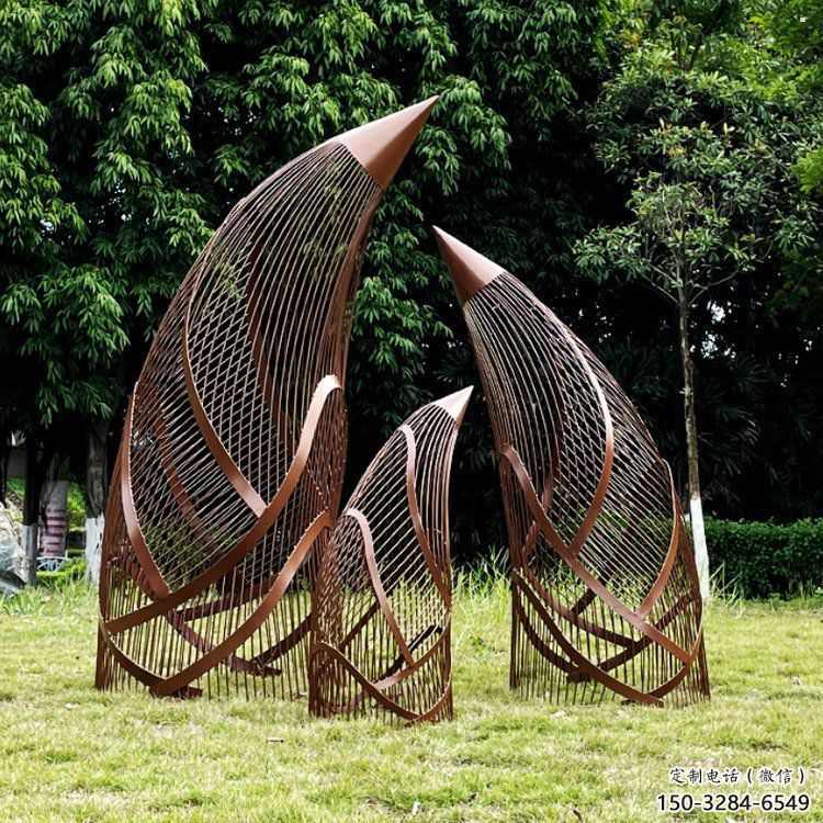 鏤空竹筍雕塑制作，景區(qū)案例，鏤空不銹鋼竹筍雕塑定做