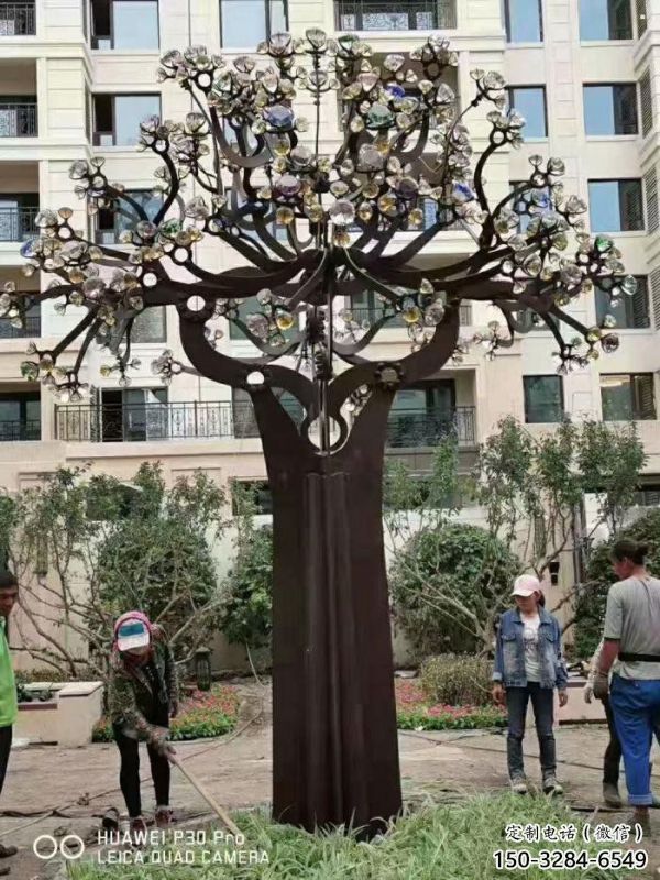 風(fēng)鈴樹雕塑服務(wù)商，街景小品，不銹鋼風(fēng)鈴樹雕塑服務(wù)商