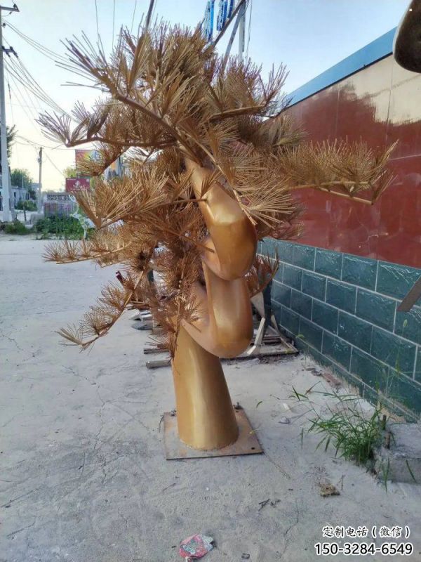 別墅區松樹雕塑