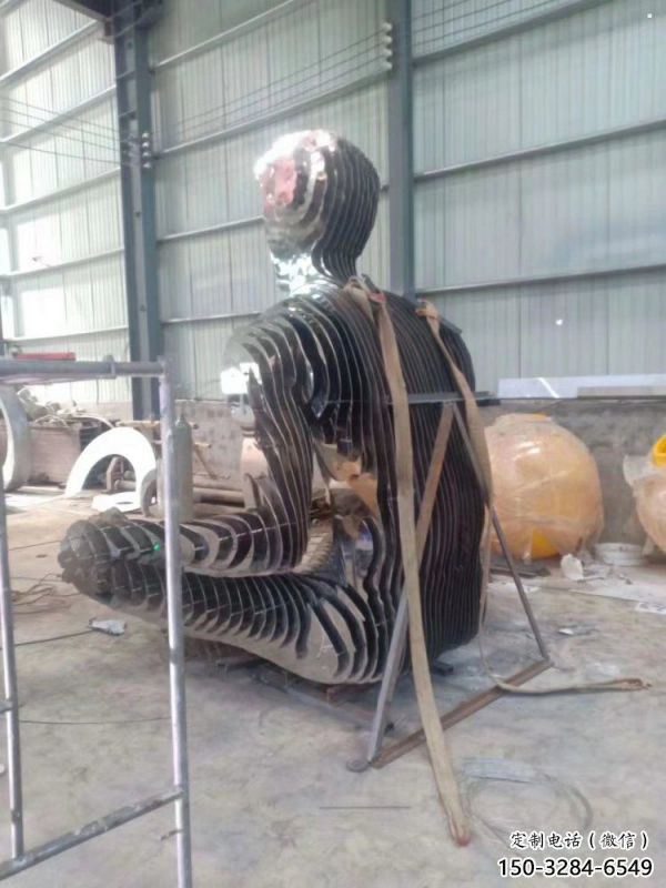 鏤空人物雕塑制造，歐式風格，創意鐵藝人物雕塑定價