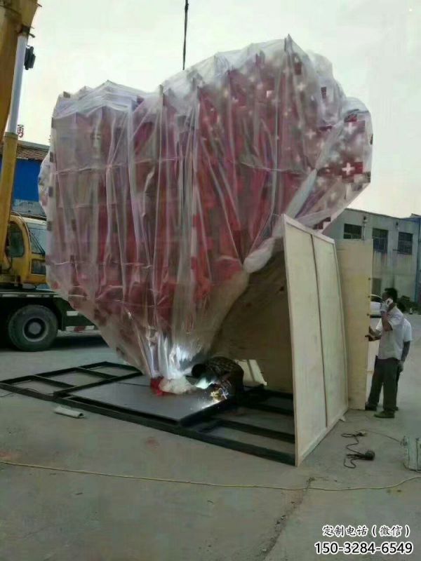 愛(ài)心雕塑標(biāo)準(zhǔn)，廣場(chǎng)雕塑，不銹鋼愛(ài)心雕塑廠家供給