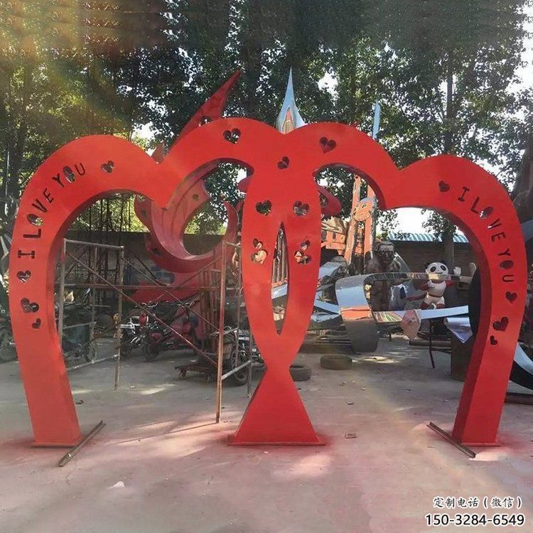 景觀心心相印雕塑定做，小區(qū)擺件，美陳雕塑制作