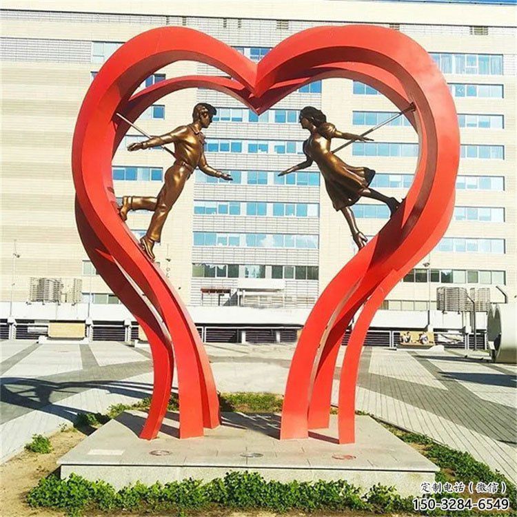 商業街心形人物雕塑