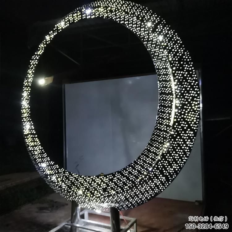 圓環(huán)雕塑定制，小區(qū)雕塑，建筑不銹鋼圓環(huán)雕塑提供