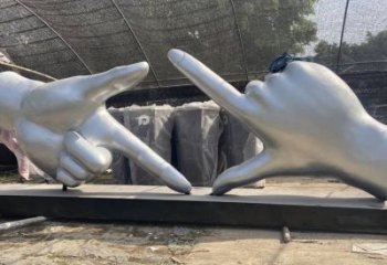 剪刀手雕塑供求，美陳雕塑，不銹鋼剪刀手雕塑制造