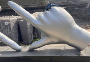 剪刀手雕塑供應，城市裝飾，彩色不銹鋼剪刀手雕塑優選