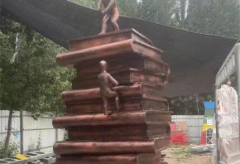 金屬疊書雕塑制作，陸地?cái)[件，鑄銅疊書雕塑制造商
