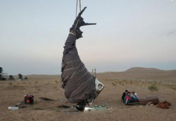 水滴雕塑批發，拉絲工藝，景觀鏡面水滴雕塑承接