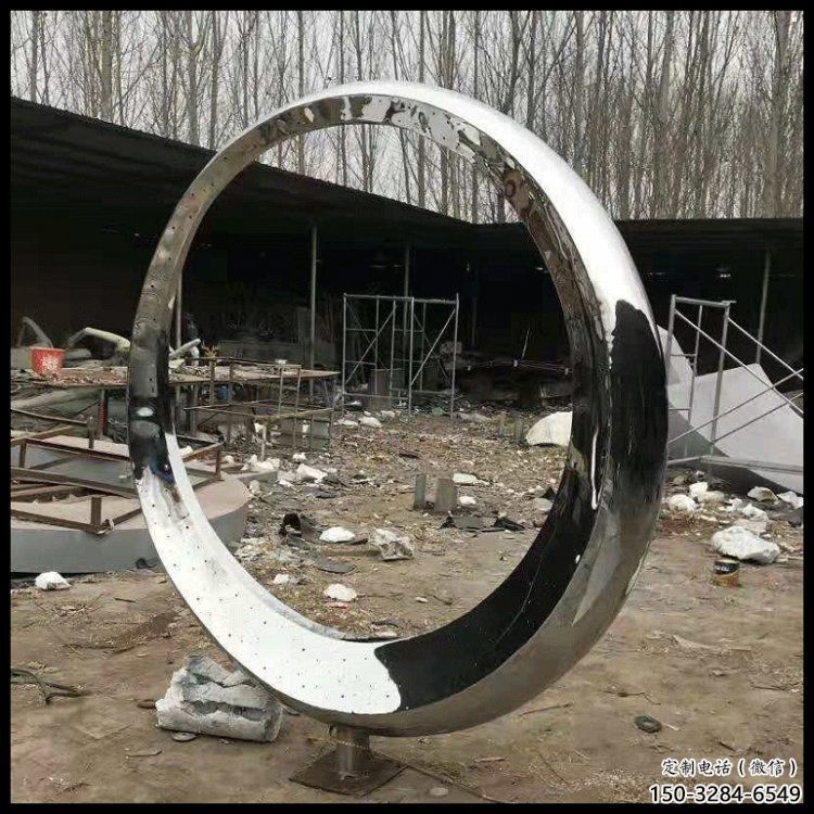 月牙雕塑選用，小區擺件，大型鏤空月牙雕塑公司