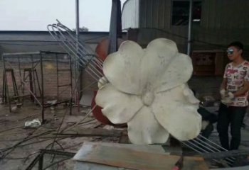 鶴壁幾何指環(huán)雕塑