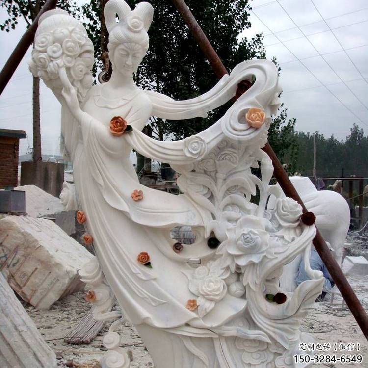 蘇州公園天女散花雕塑