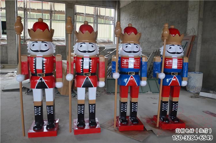 朔州公園撲克雕塑