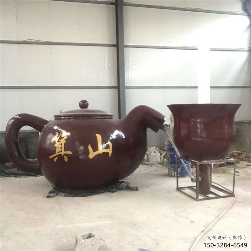 沙坪壩商業(yè)街酒壺雕塑